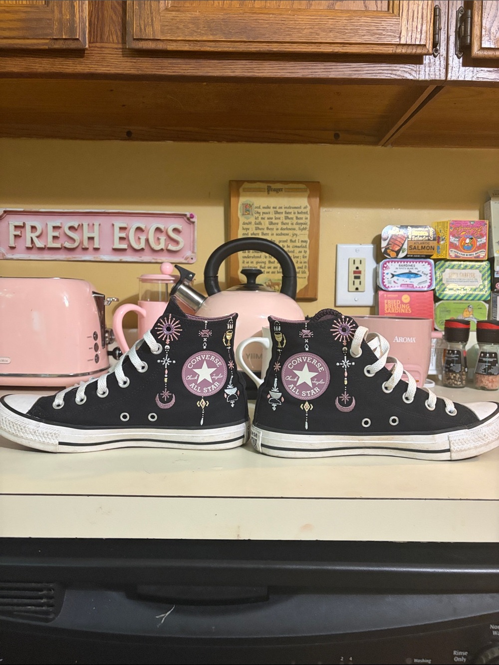 Converse Black and Mauve High-Top Sneakers Embroidered - Picture 3 of 9